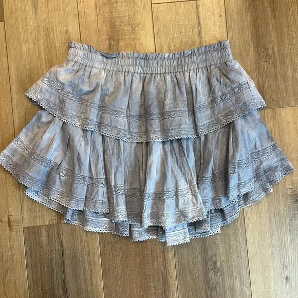 LoveShackFancy Ruffle Mini Skirt in Washed
Denim Hand Dye size L NWOT - Picture 4 of 8